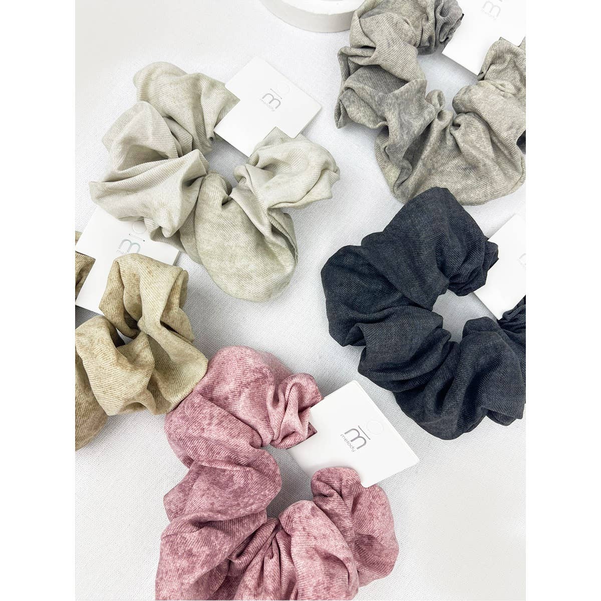 Acid Washed Pattern Large Scrunchie: MIX COLOR