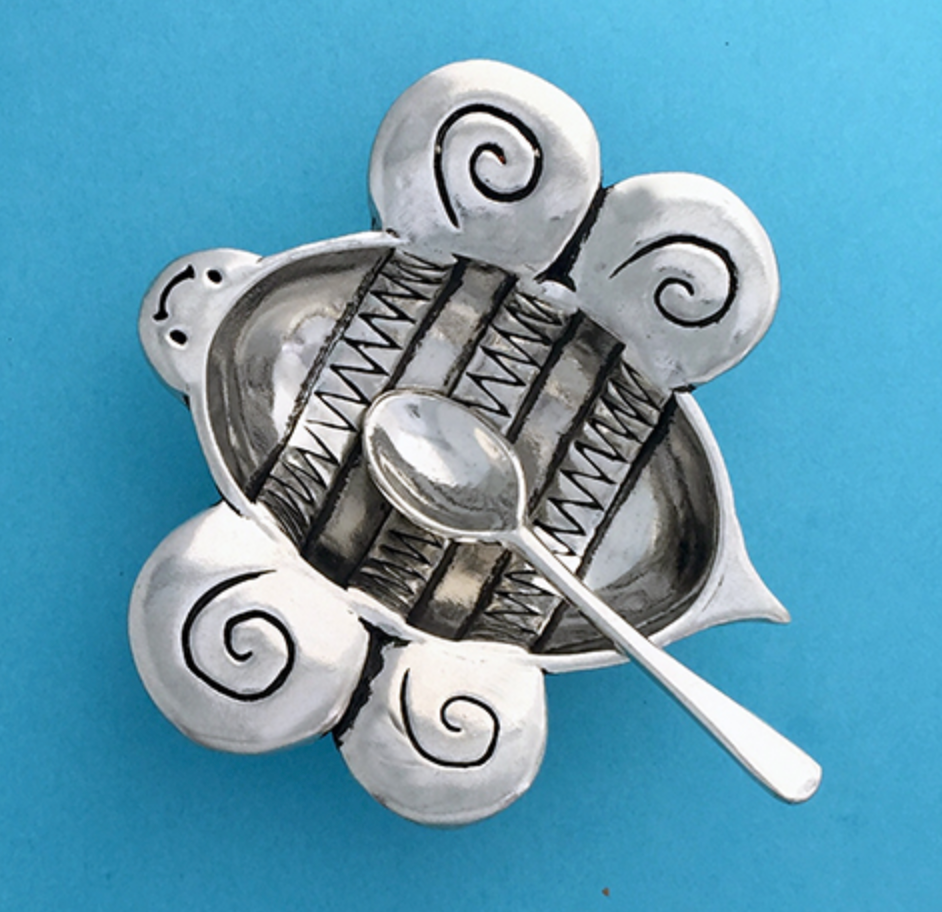 BEE SALT CELLAR W/SPOON - Pewter