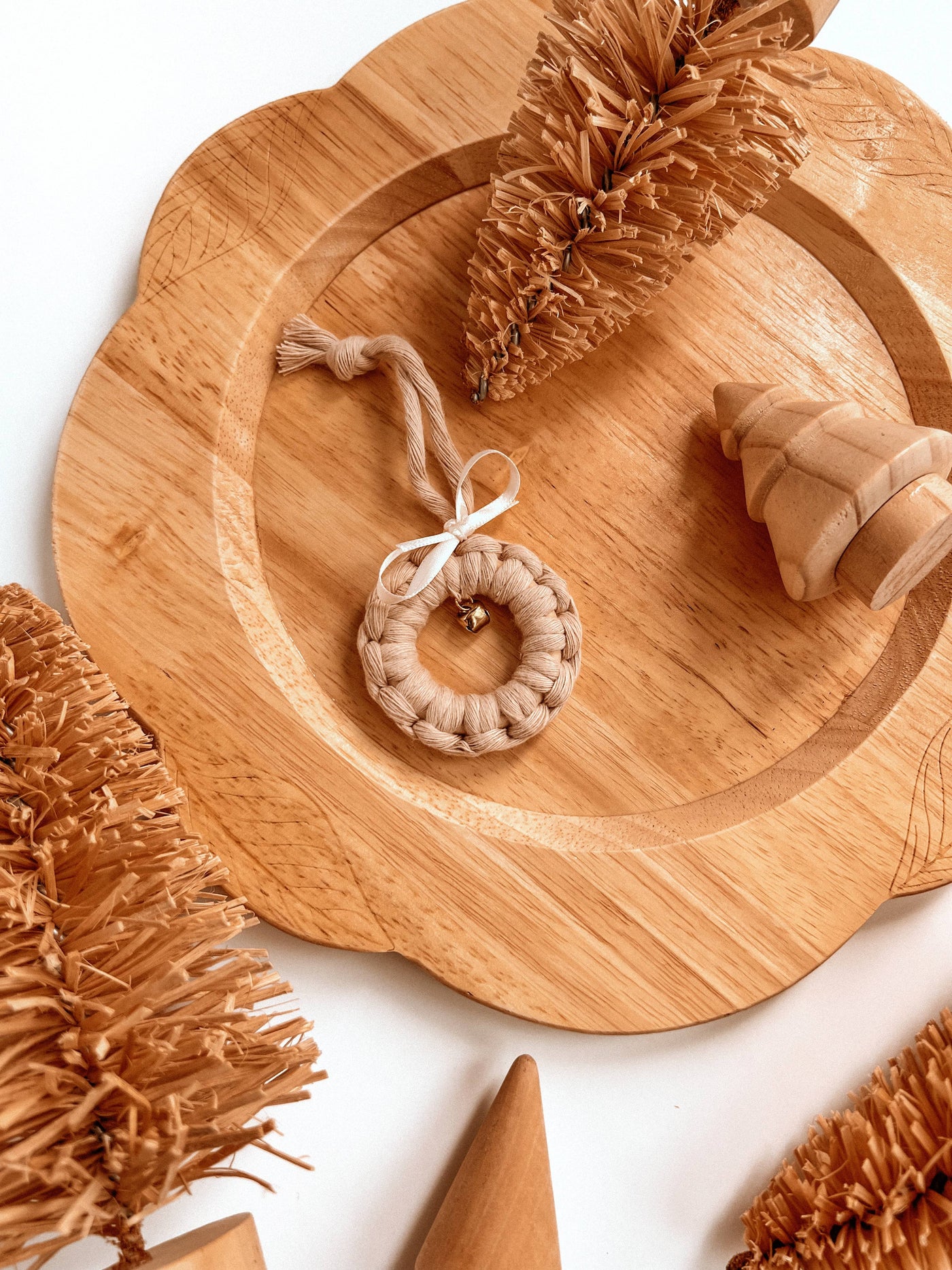 Macrame Ornament | Jingle Bell Wreath | Boho Christmas Tree: Cream