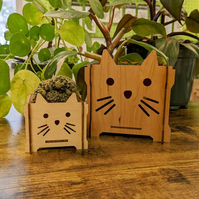 Kitty Cat Wooden Planter Box: Cherry / (large (fits 4" nursery pot)